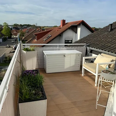 Spacy 3 Bedroom Sleeping Couch Work&travel Close To Heidelberg * Dielheim